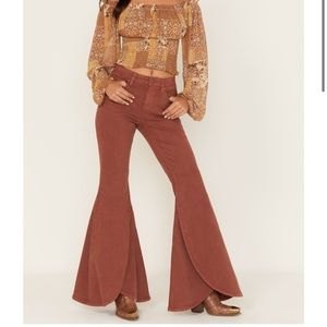 Women’s 28 SHYANNE High Rise Flare Jeans